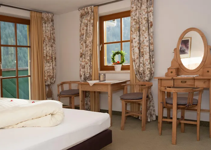 Hotel Edelweiss-schloessl