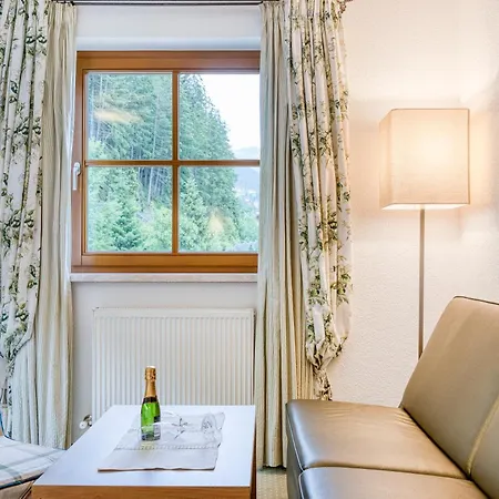 Edelweiss-schloessl Otel