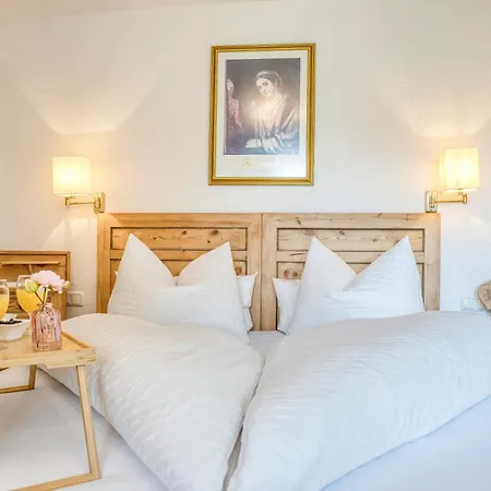 Edelweiss-schloessl Otel 3*