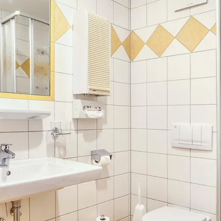 Otel Edelweiss-schloessl Kappl (Landeck)