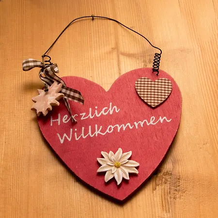 Edelweiss-schloessl 3*