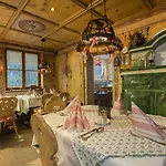 Edelweiss-schloessl Hotel