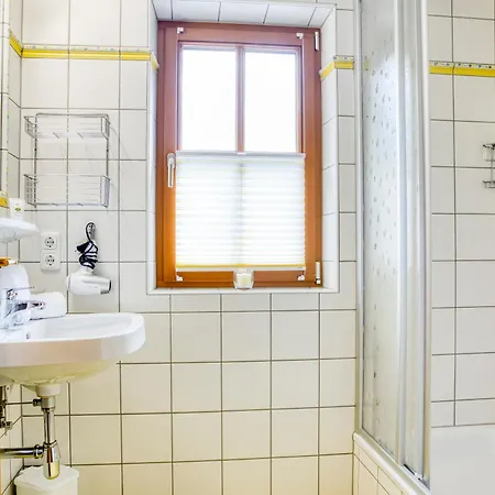 Hotel Edelweiss-schloessl 3*